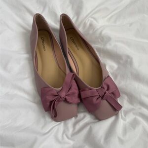 C. Paravano Designer Pink Bow Loafers Nearly New Condition